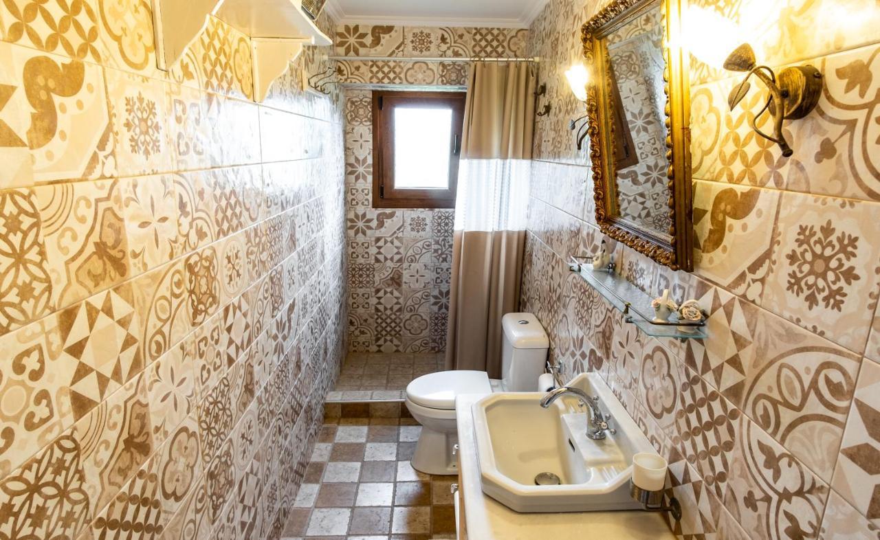 Mansion Argyrakiko - 3 Bedroom House In Kampos Willa